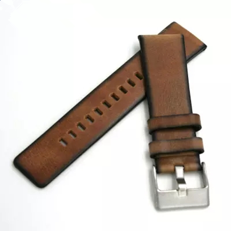 Cinturino in vera pelle retrò  - Diesel Watches Smartwatch recensione e prezzo